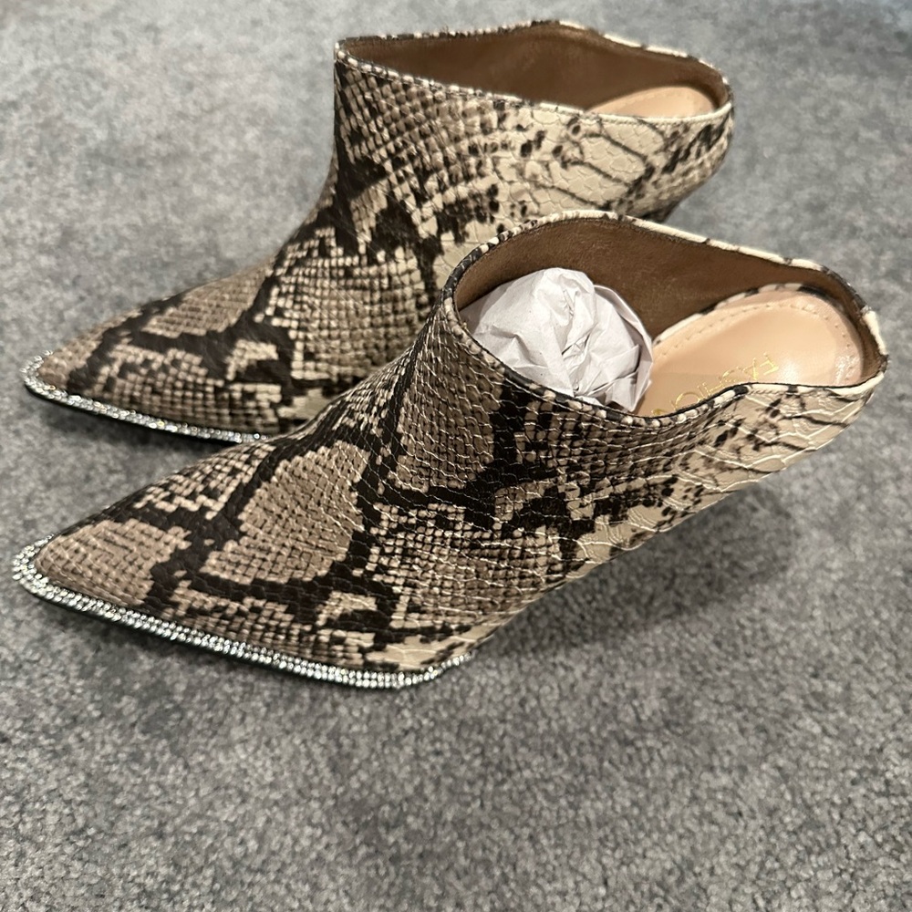 Snakeskin Patterned Women's Mules